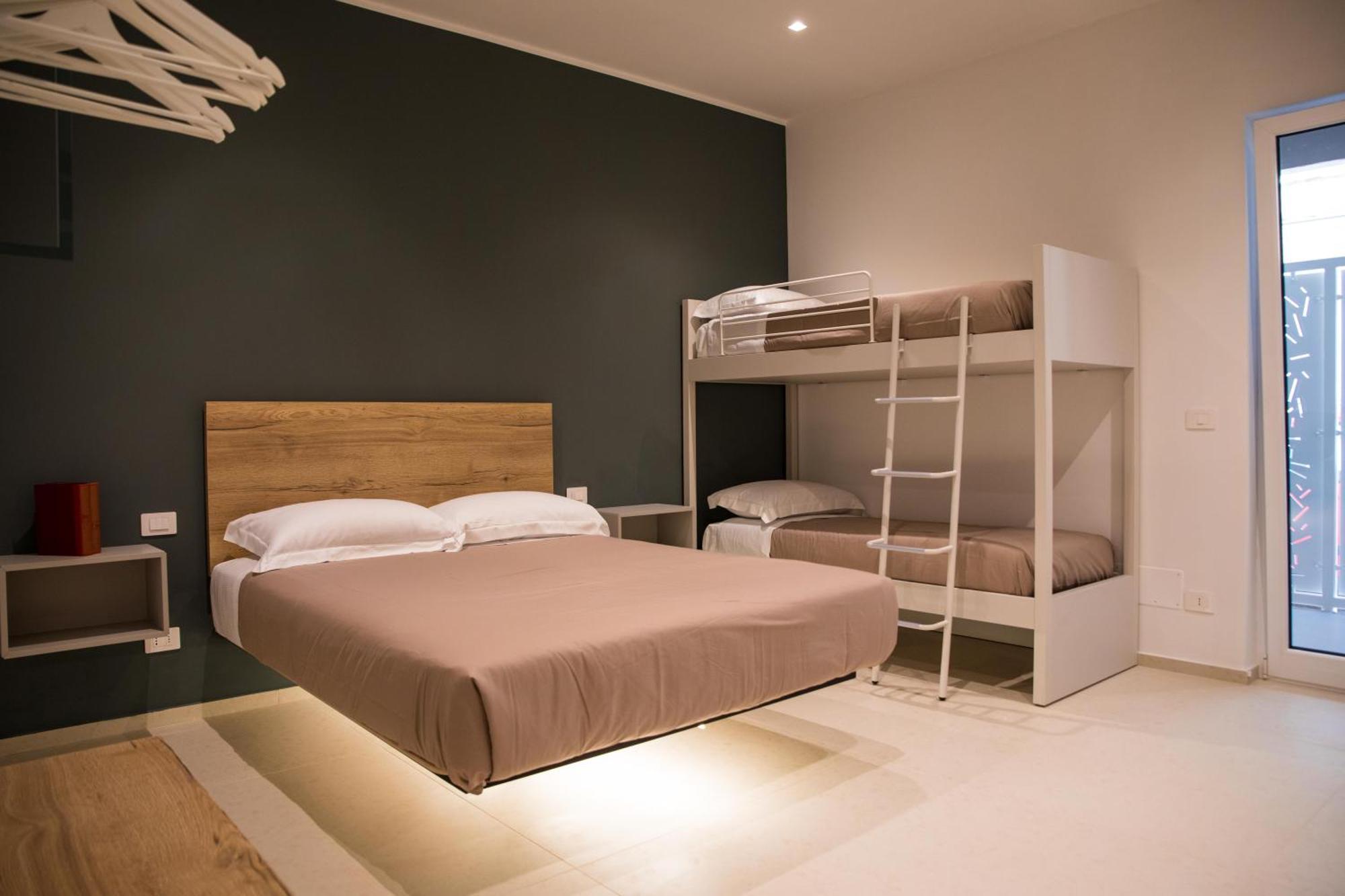 Your House Rooms 3 Конверсано Номер фото